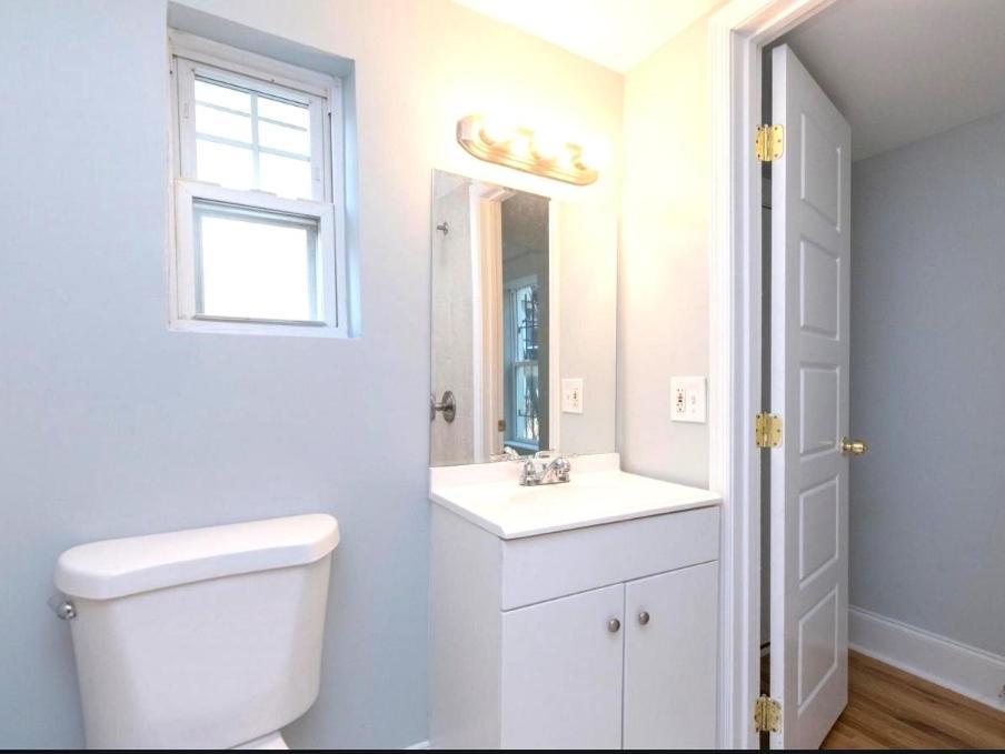 Budget Bed Room Near Downtown Inner Harbor W Free Parking Baltimore Eksteriør bilde